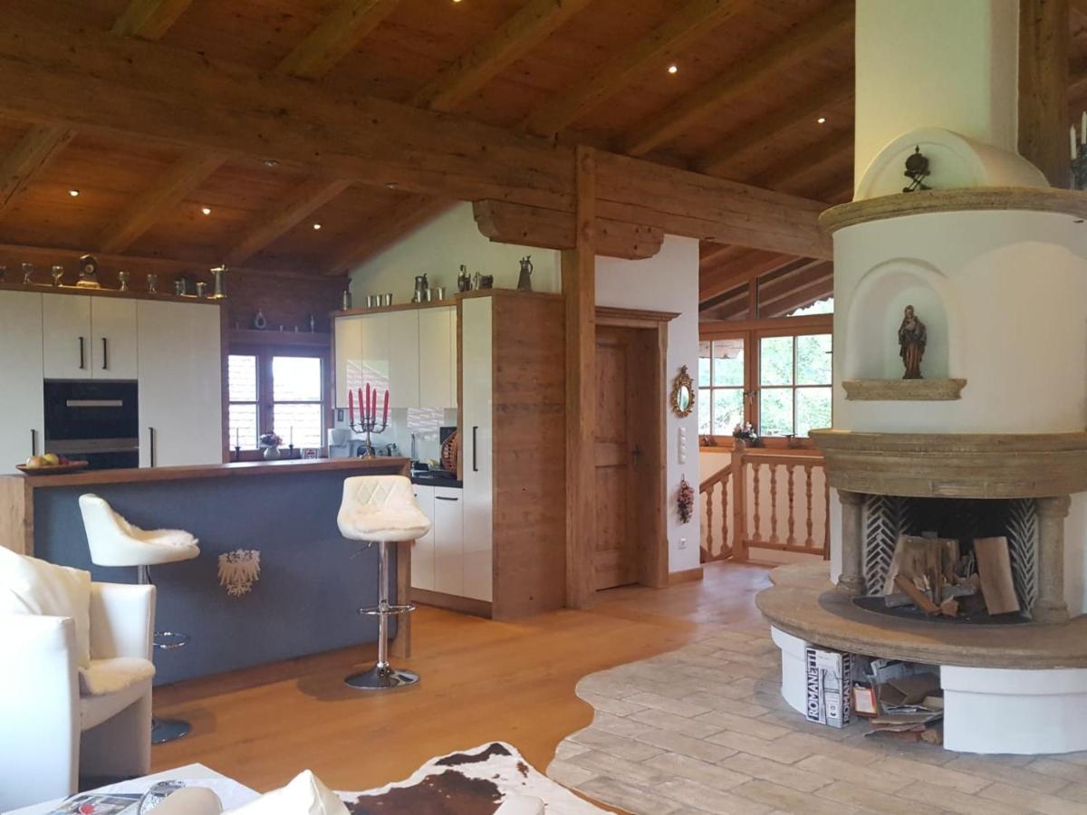 Luxuschalet Happy Home Tyrol 엘마우 외부 사진